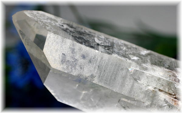 ブラジル産]ガーデンクォーツナチュラルポイント/庭園水晶原石 - 埼玉