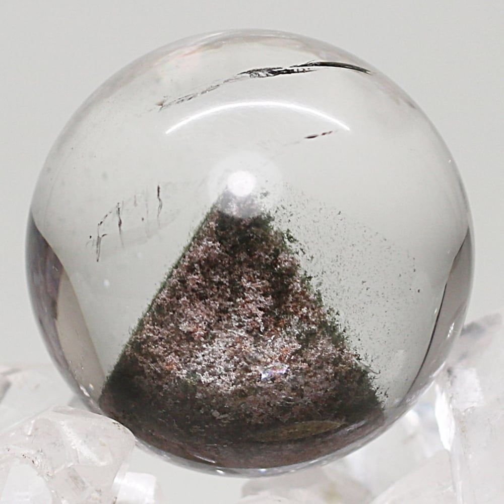 トップクォリティ]ガーデンクォーツ丸玉/ガーデン水晶スフィア（球体