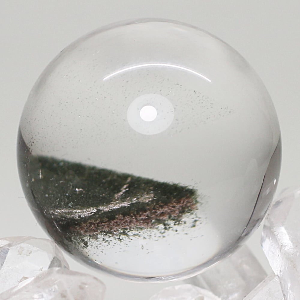トップクォリティ]ガーデンクォーツ丸玉/ガーデン水晶スフィア（球体