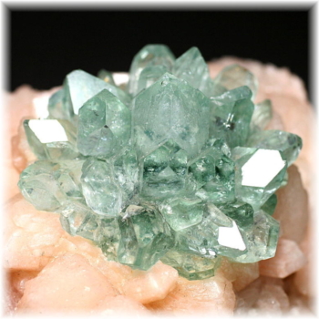 flowers-greenapophylite204is01