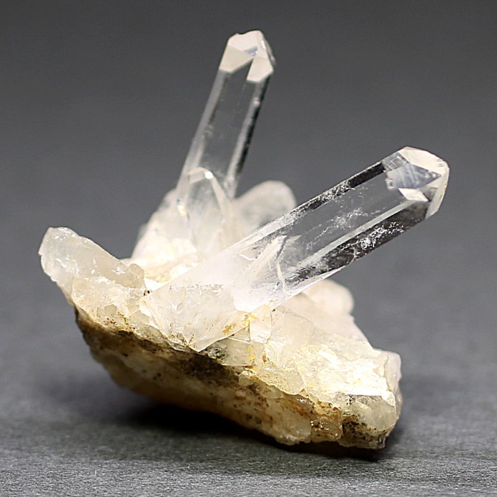 カンチェンジュンガ産ヒマラヤ水晶ミニクラスター/原石（12.8g