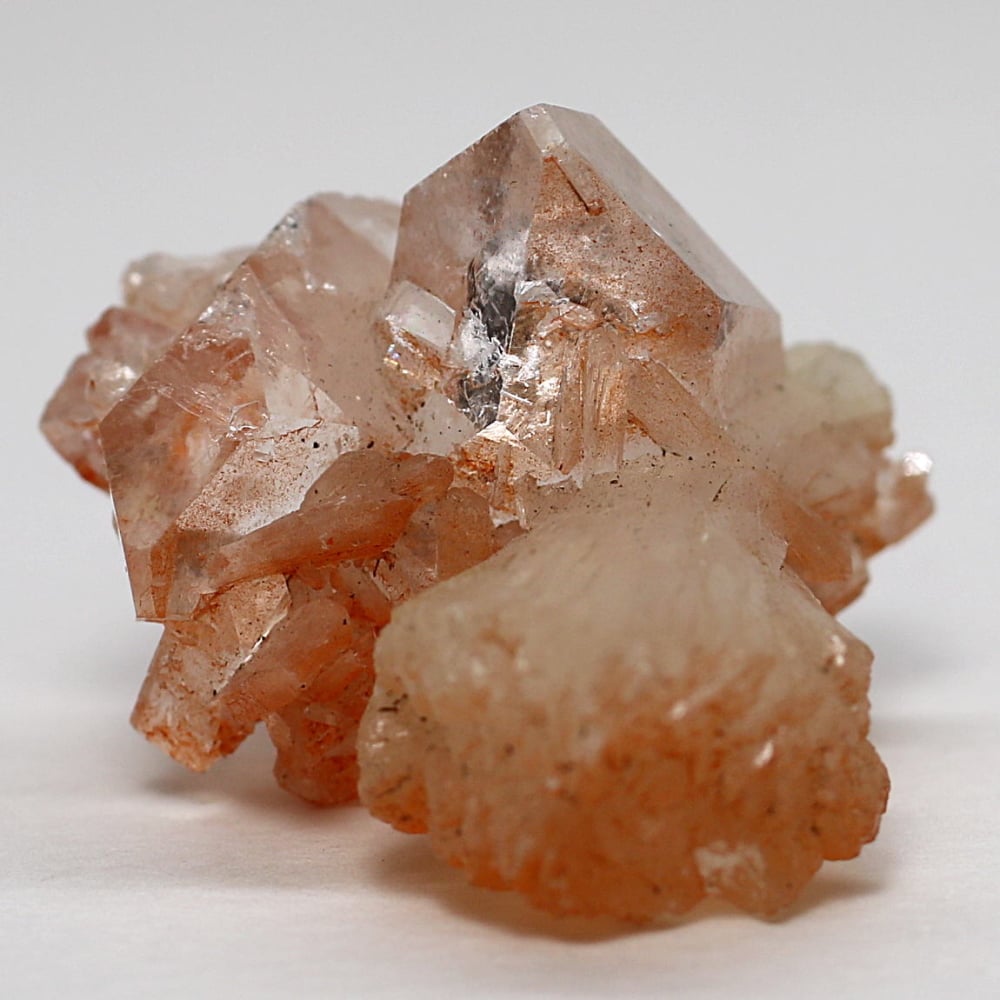 高品質]インド産オレンジアポフィライトクラスター/結晶原石（スティル