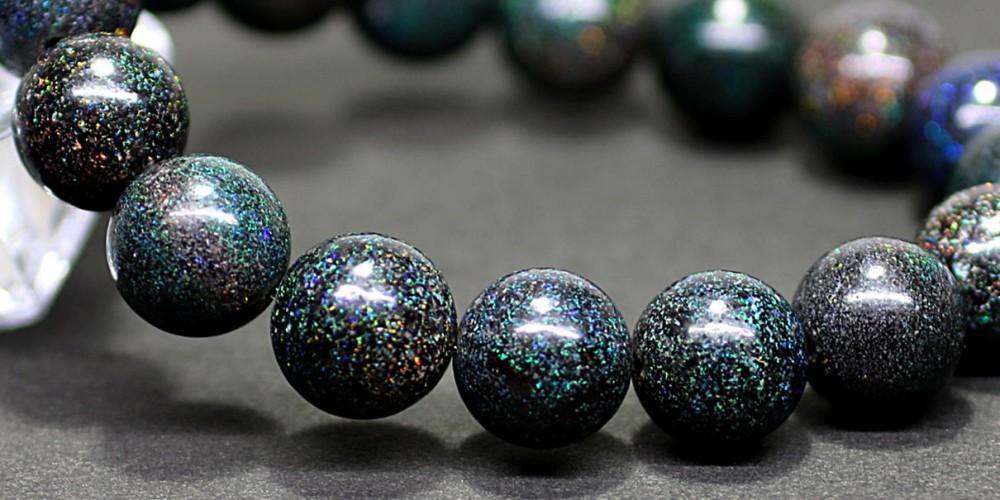 高品質+]ブラックマトリックスオパールブレスレット（約12mm玉