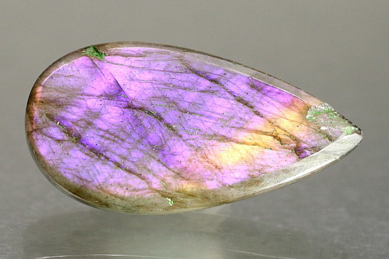 トップクォリティ]パープル＆ピンクラブラドライトルース - 埼玉県吉川