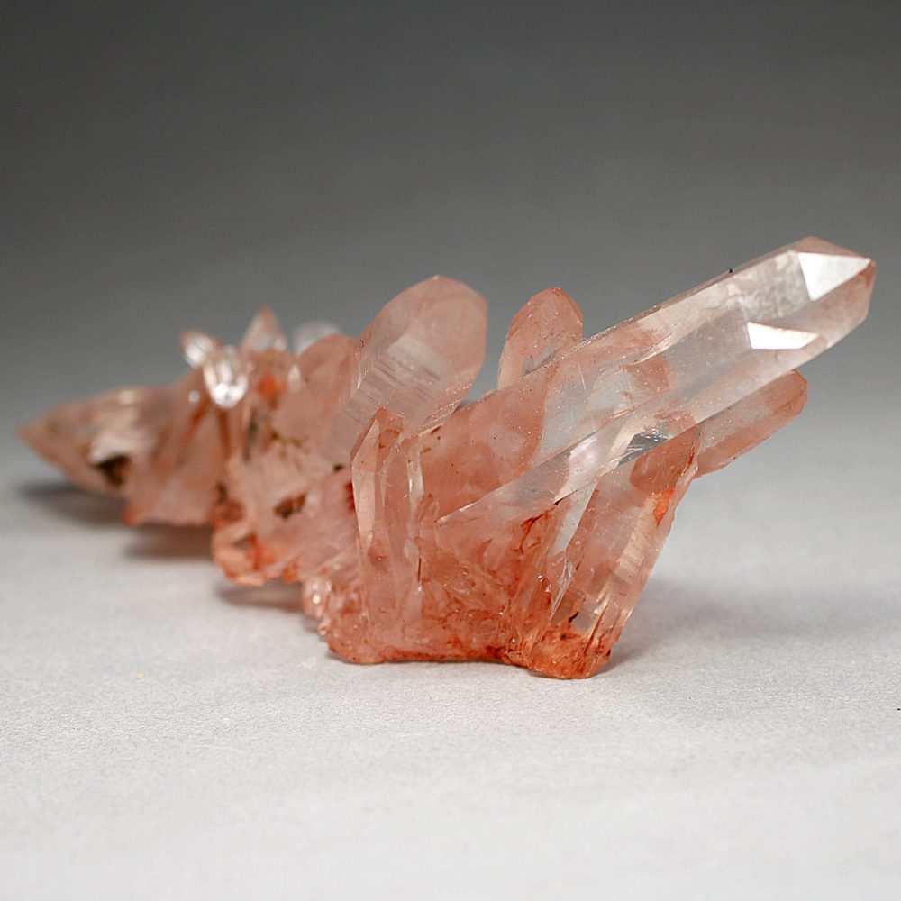 特別価格/高品質・マニカラン産]ヒマラヤ水晶クラスター/原石/ピンク