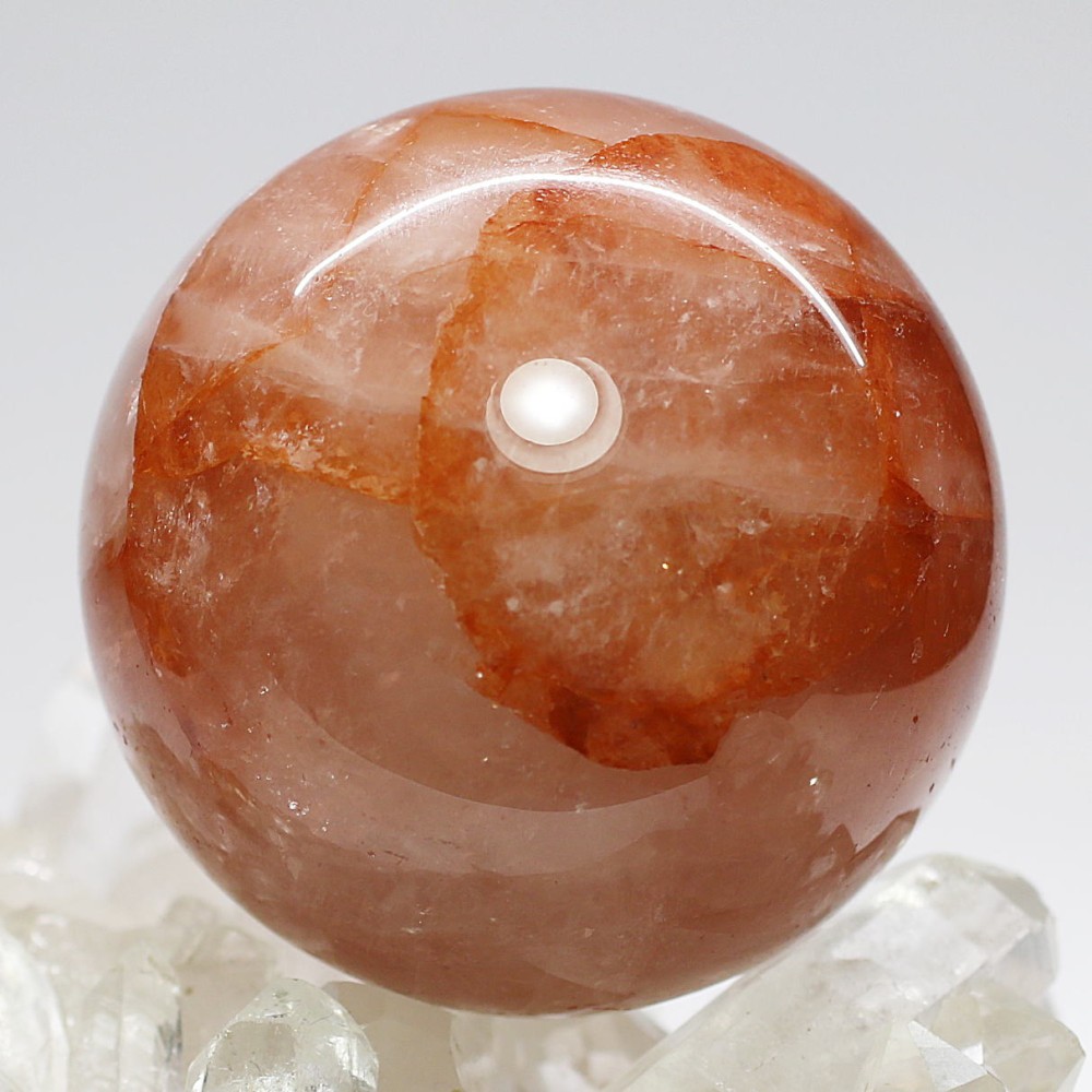 マニカラン産]ヒマラヤ水晶丸玉/スフィア（赤褐色・ピンク系） - 埼玉