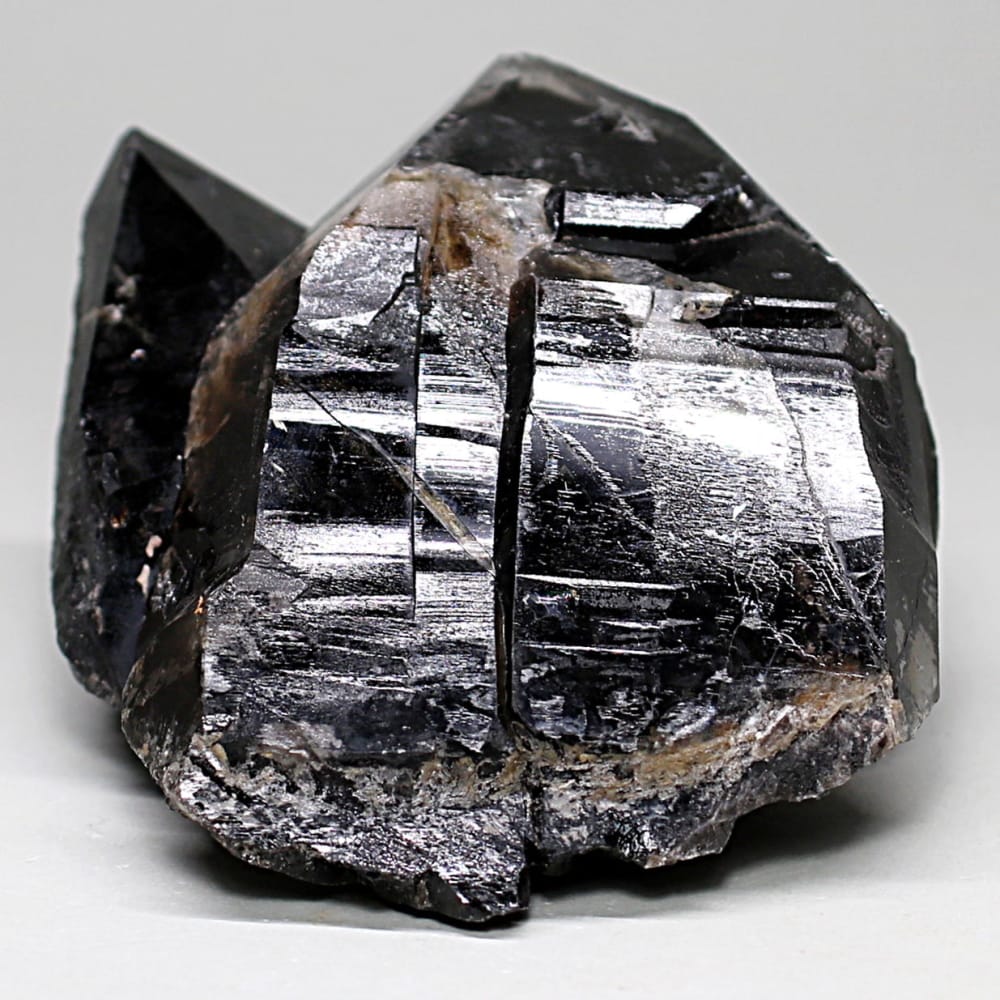 高品質]ブラジル産モリオン原石クラスター/天然黒水晶（手のひら大