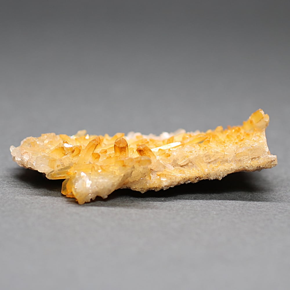 インド/マニカラン産ヒマラヤ水晶ゴールデンヒーラークラスター