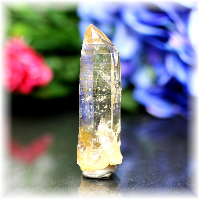 インド/マニハール産]ヒマラヤ水晶原石ナチュラルポイント（ゴールデン