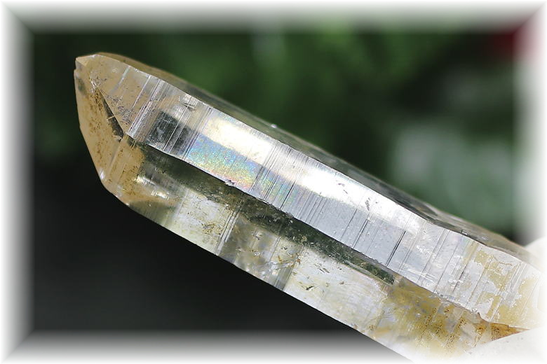 インド/マニハール産]ヒマラヤ水晶原石ナチュラルポイント（ゴールデン