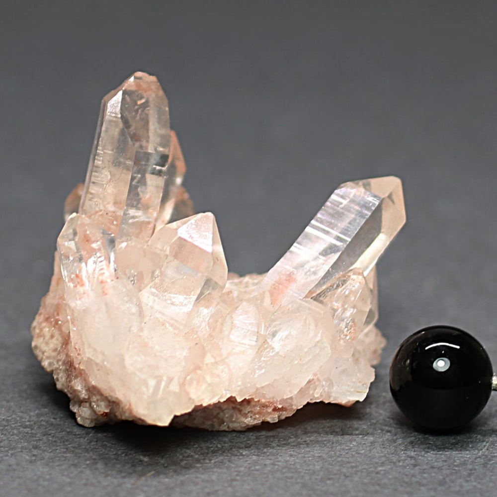 高品質]インド/マニカラン産ヒマラヤ水晶クラスター/原石小さめサイズ