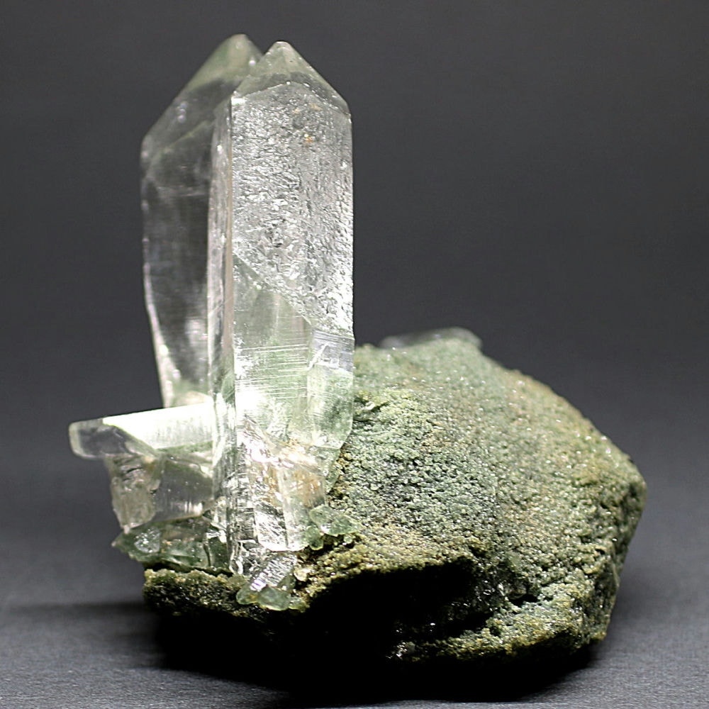 トップクォリティ]インド/マニハール産ヒマラヤ水晶クラスター