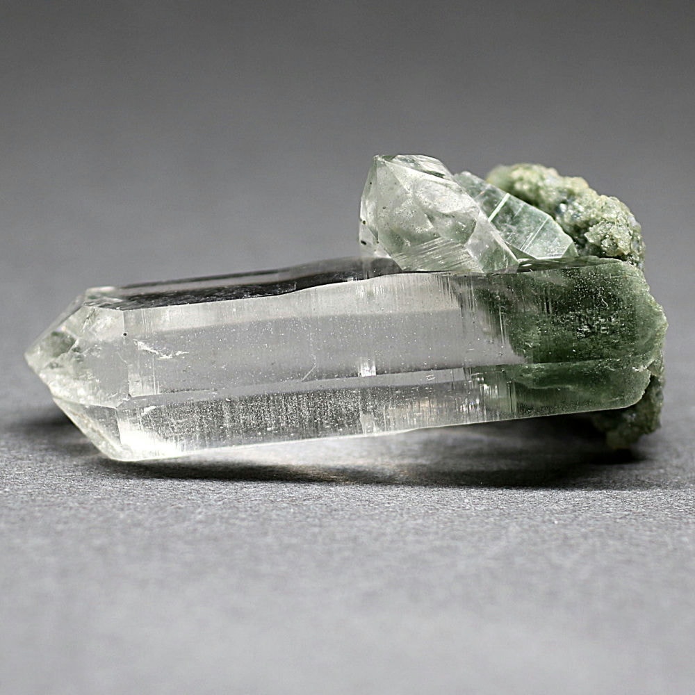 トップクォリティ]インド/マニハール産ヒマラヤ水晶ナチュラルポイント