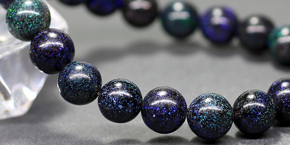 高品質++]ブラックマトリックスオパールブレスレット（約9mm玉