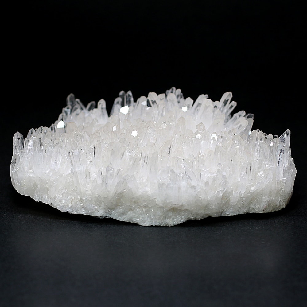 中国/四川省産]水晶クラスター/原石（専用木製台座付） - 埼玉県吉川市