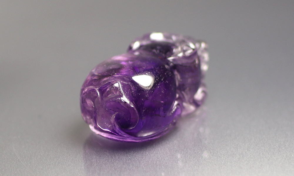 高品質]アメジストエレスチャル彫刻（貔貅/ヒキュウ）（Mサイズ