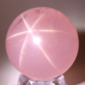 スターローズクォーツ丸玉（スフィア、球体石） - 埼玉県吉川市の