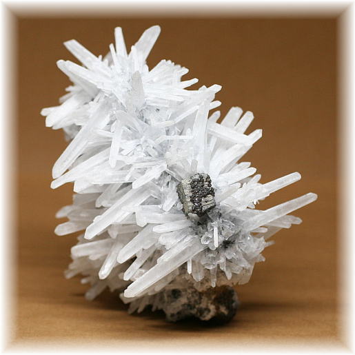 ペルー産パイライト付き水晶クラスター/原石 - 埼玉県吉川市の天然石