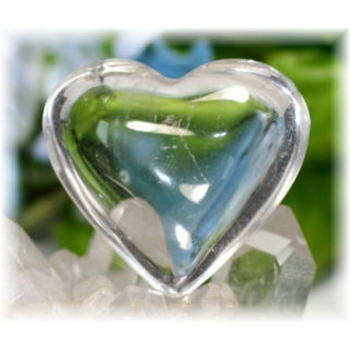 水晶ハート型 - 埼玉県吉川市の天然石専門店・水晶パワーストーン通販