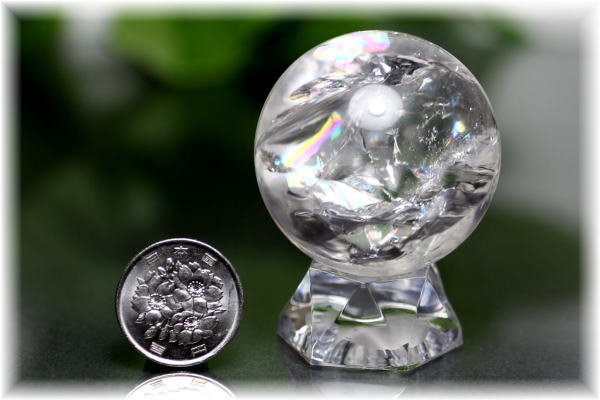 ブラジル産]虹入り天然水晶玉/丸玉/スフィア - 埼玉県吉川市の天然石