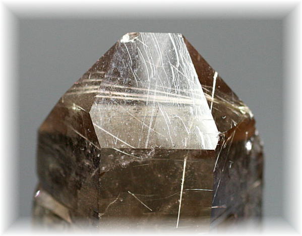 ブラジル産]ルチルクォーツ原石ナチュラルポイント - 埼玉県吉川市の