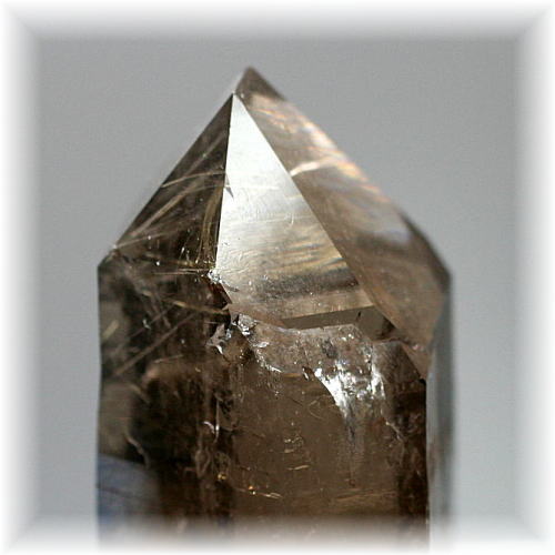 ブラジル産]ルチルクォーツ原石ナチュラルポイント - 埼玉県吉川市の