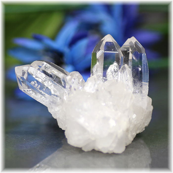 トマス・ゴンサガ産]水晶クラスター（原石） - 埼玉県吉川市の天然石