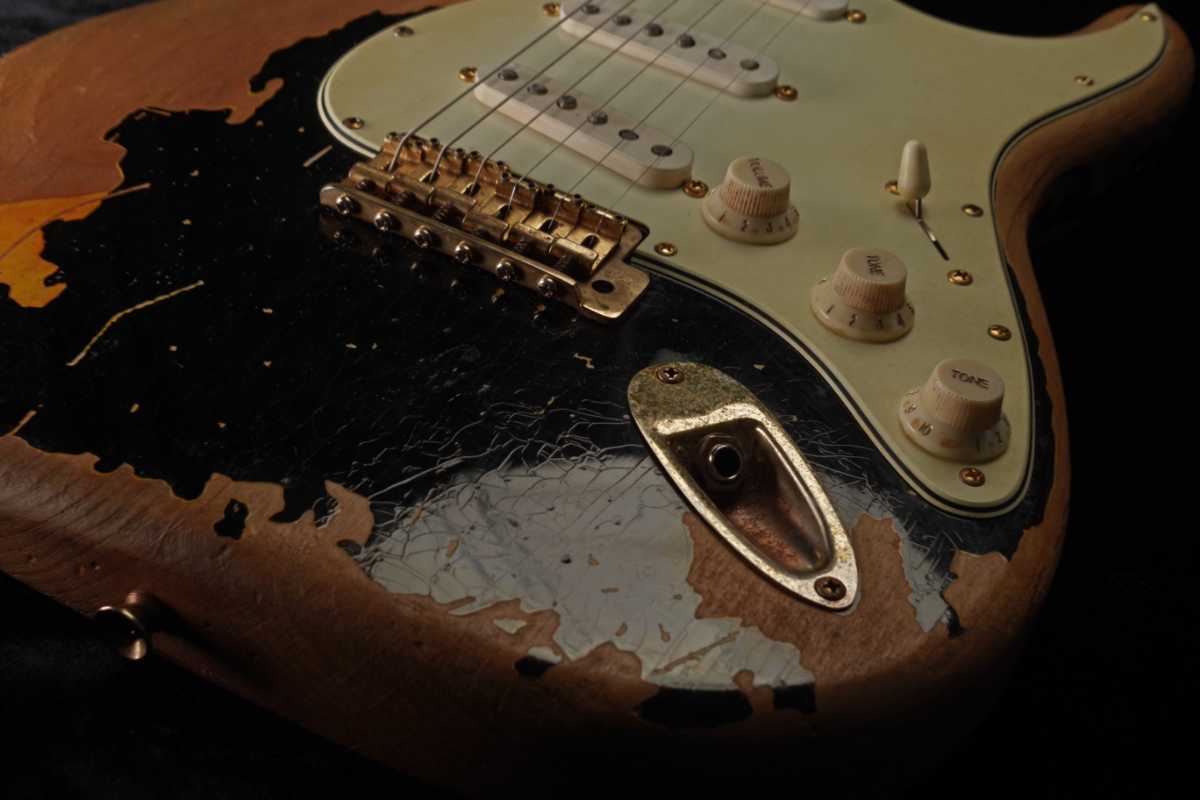 ニトロセルロースラッカー塗装とビンテージ加工の特徴 | ichimonzi