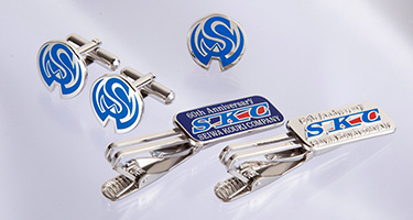 周年記念 社章バッジ｜トロフィー・メダル・優勝カップならichikawa-sk