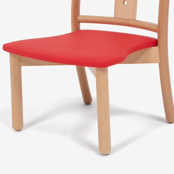 秋田木工 キッズチェア「101」木部ブナ材ナチュラル色 座PVCレッド色