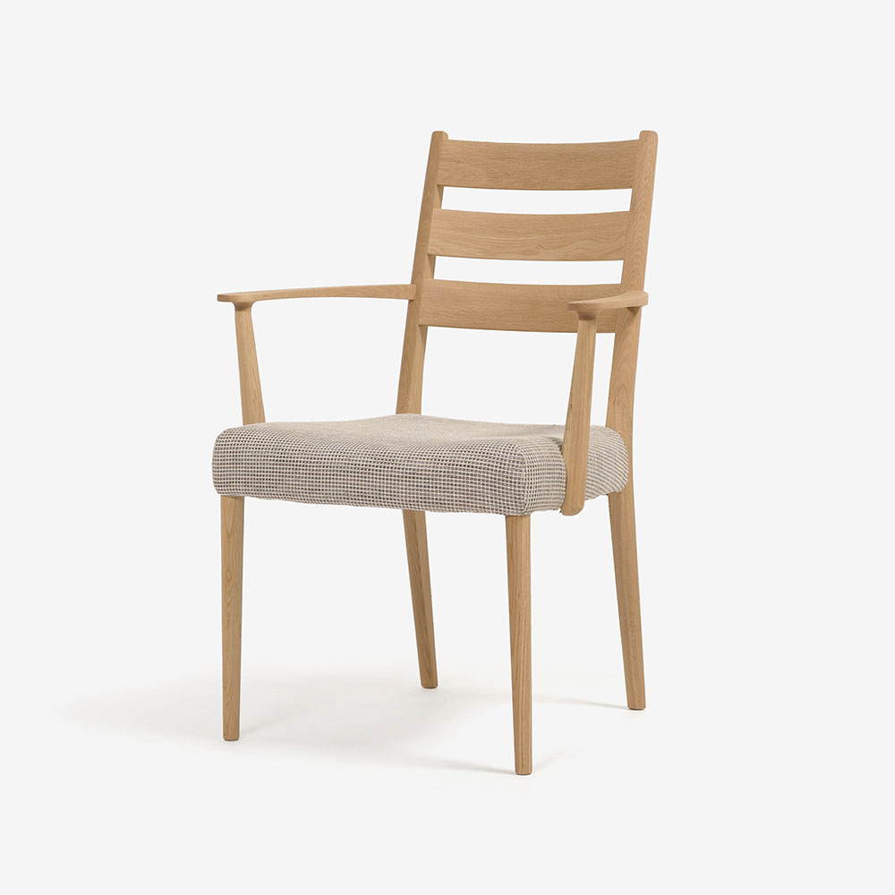 カリモク家具 ダイニングチェア「C3015DCEG」オーク材ピュアオーク色