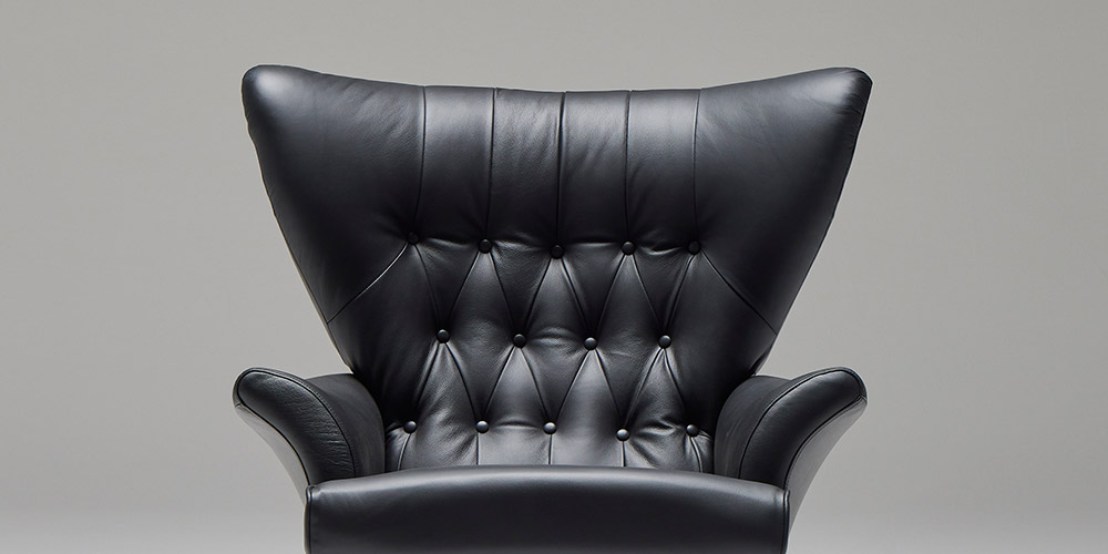 アームチェア「SIXTY TWO 6250」キャスター付 革ブラック | 【公式