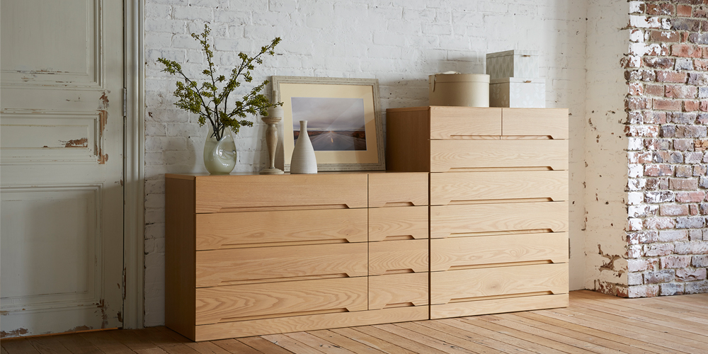 ローチェスト「シナモン 1200 4段」幅120.2cm 高さ72.5cm レッドオーク