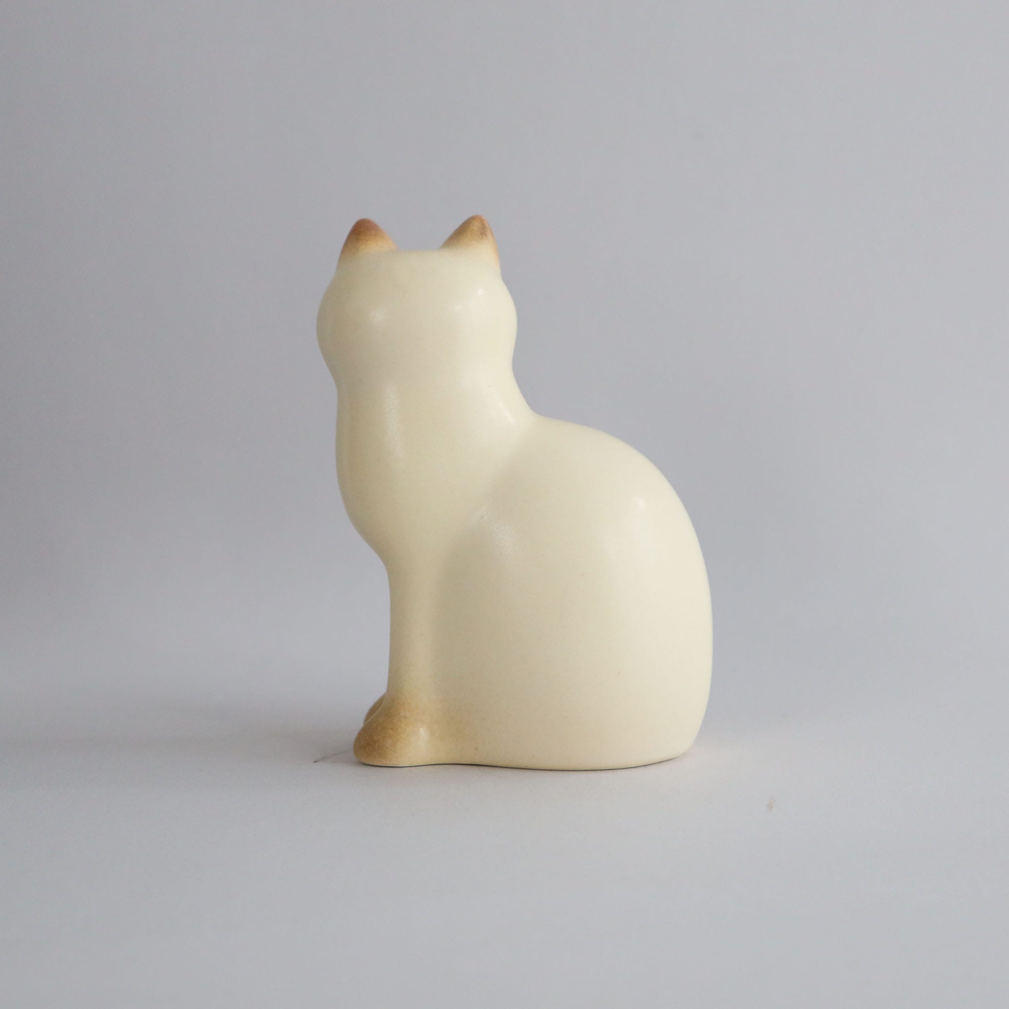 定番品】Lisa Larson Cat MANS Medium White Brown｜入荷待ち商品