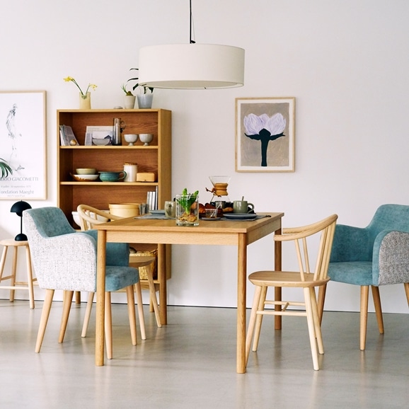 STILT TABLE 1400 Natural｜ダイニングテーブル｜IDEE SHOP Online