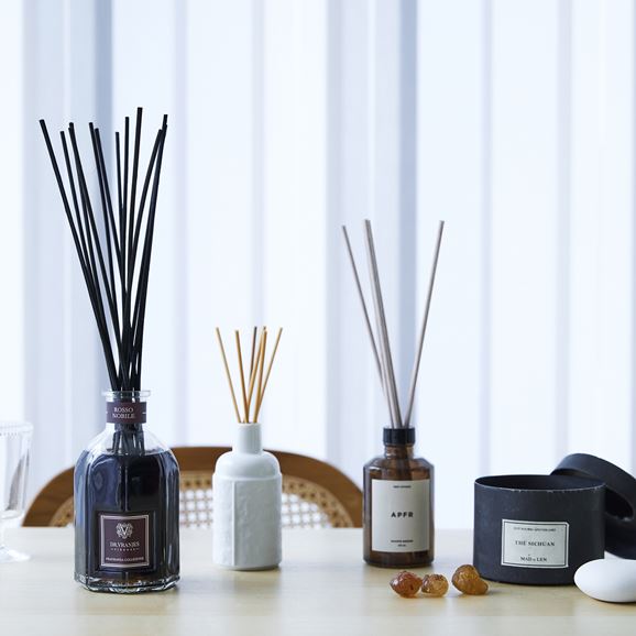 APFR リードディフューザー WHITE VETIVER｜ディフューザー｜IDEE SHOP