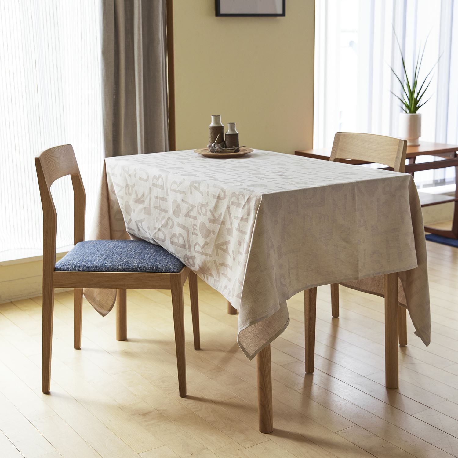 ☆【数量限定】柚木沙弥郎デザイン テーブルクロス 140×180