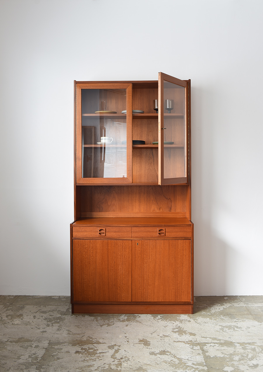 Swedish Cup Board / Glass Cabinet 食器棚 ガラス扉 本棚 チーク