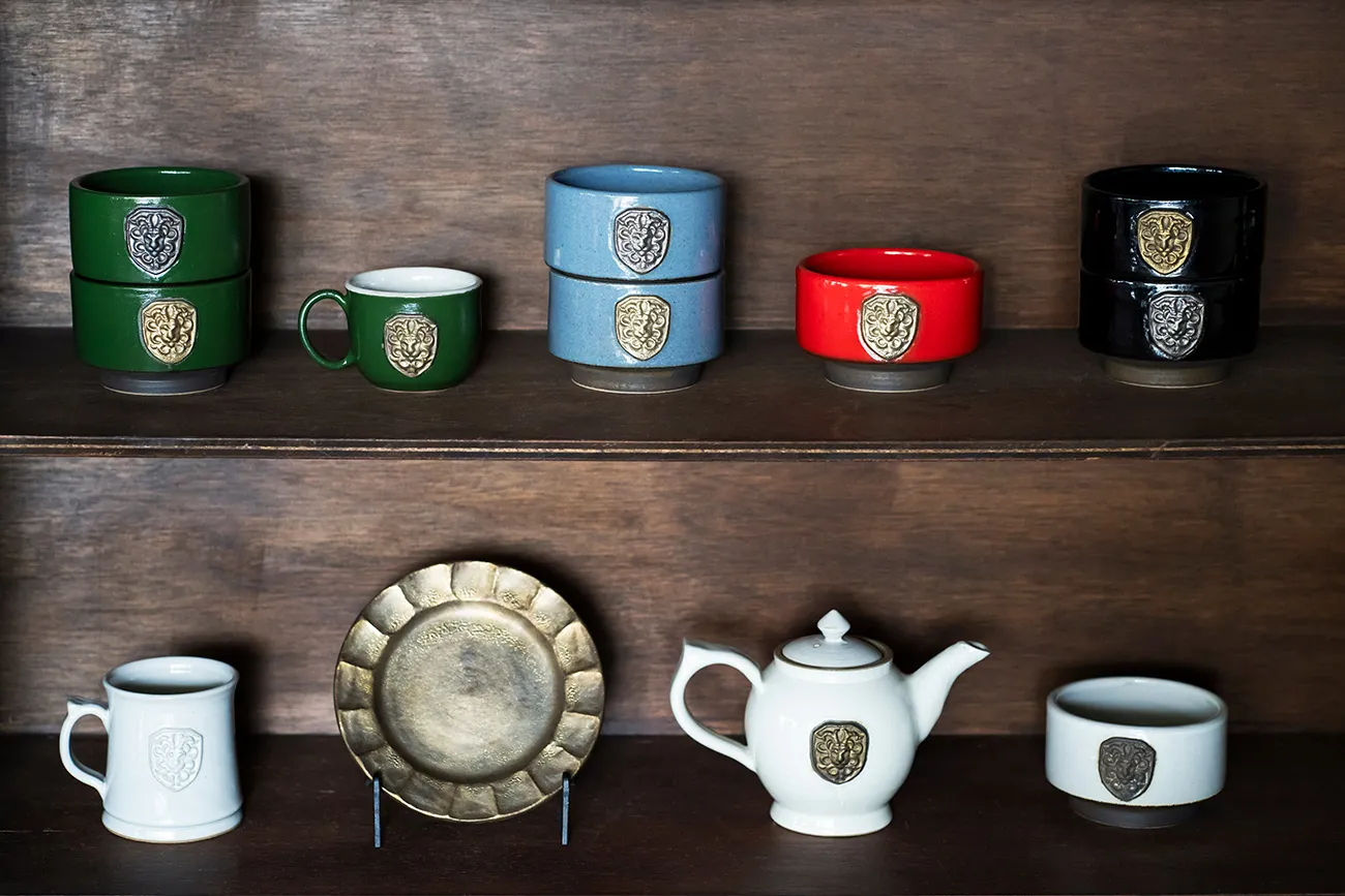 育陶園の直営店 | 壺屋焼窯元育陶園