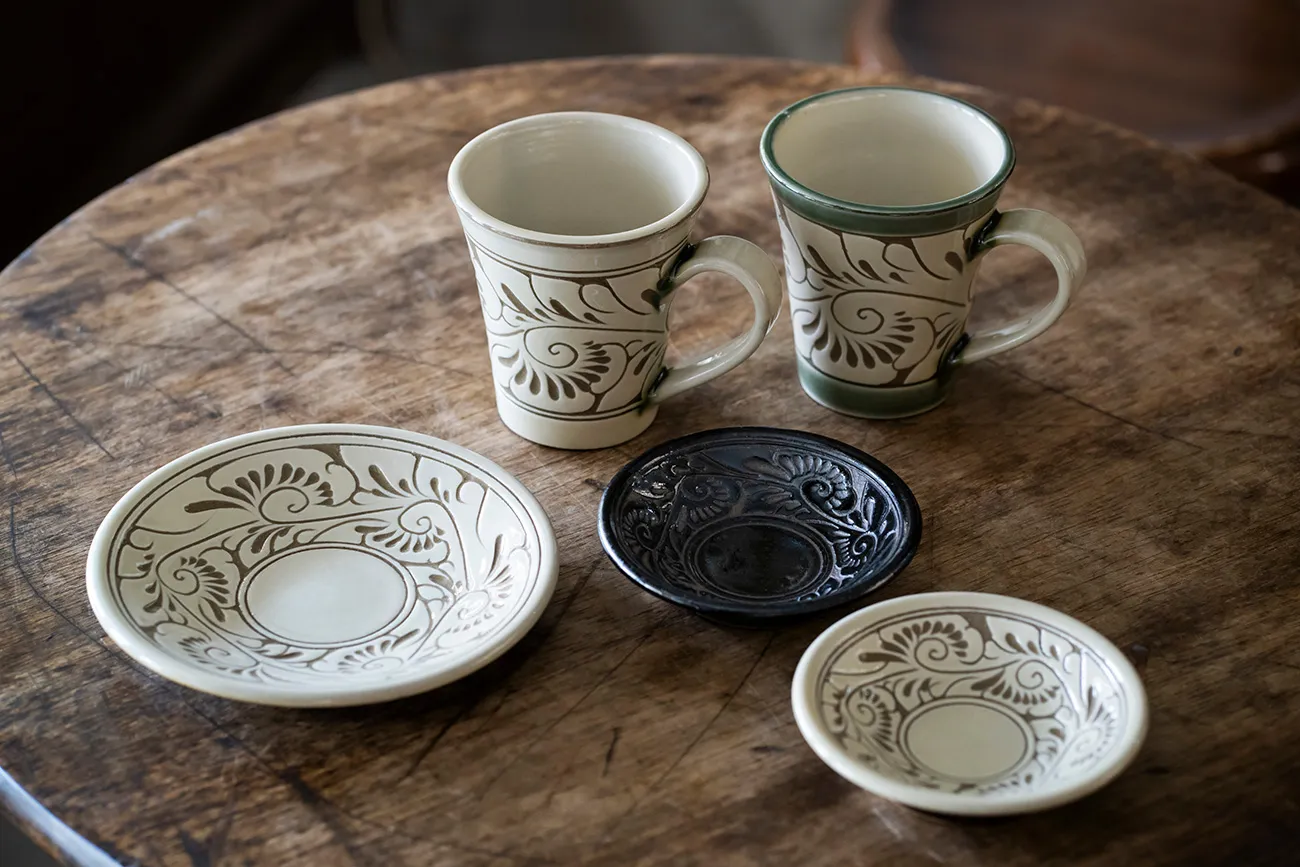 育陶園の直営店 | 壺屋焼窯元育陶園