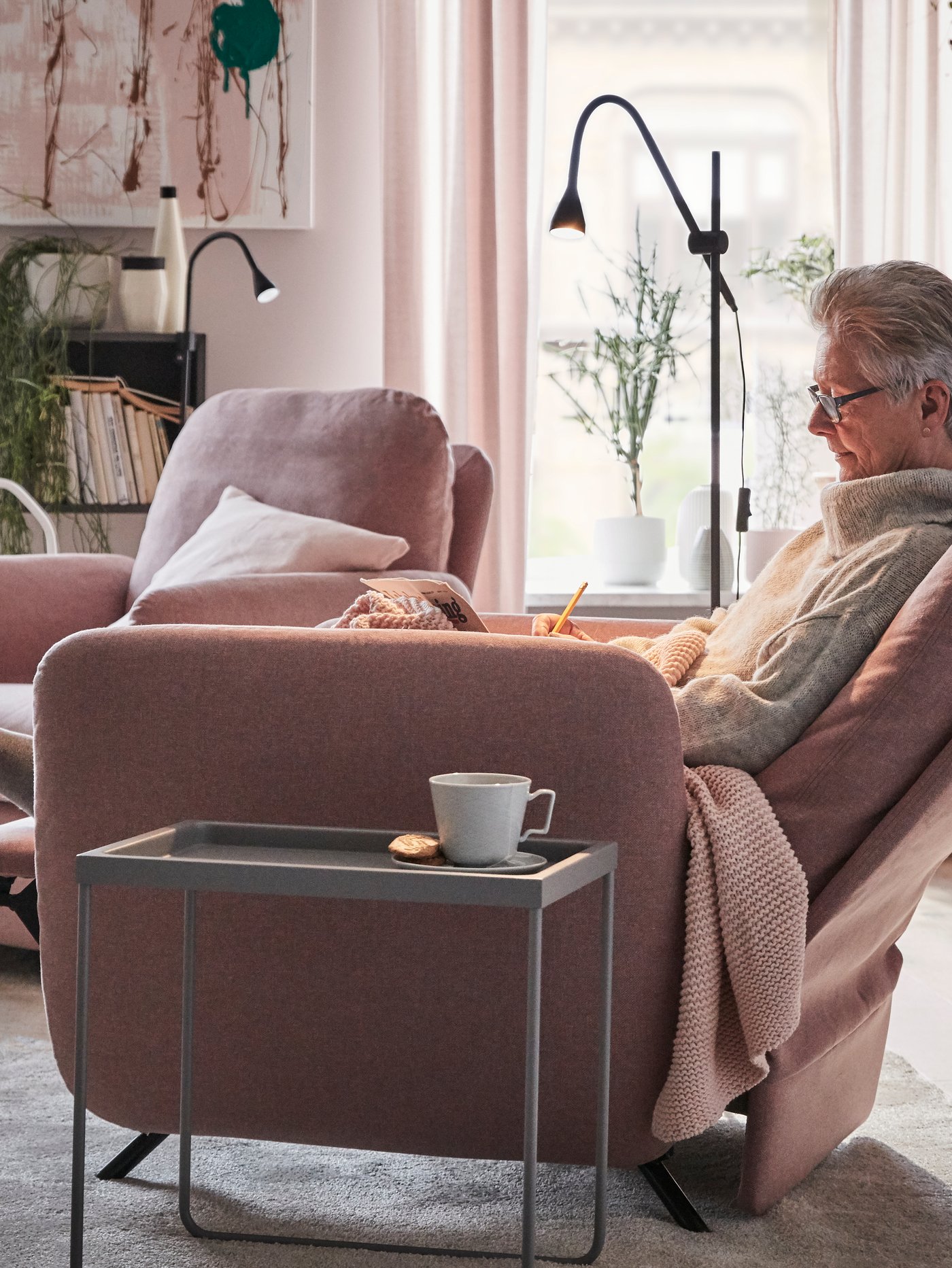 小さくてエレガントな2人用のリビングルーム | IKEA【公式】 - IKEA