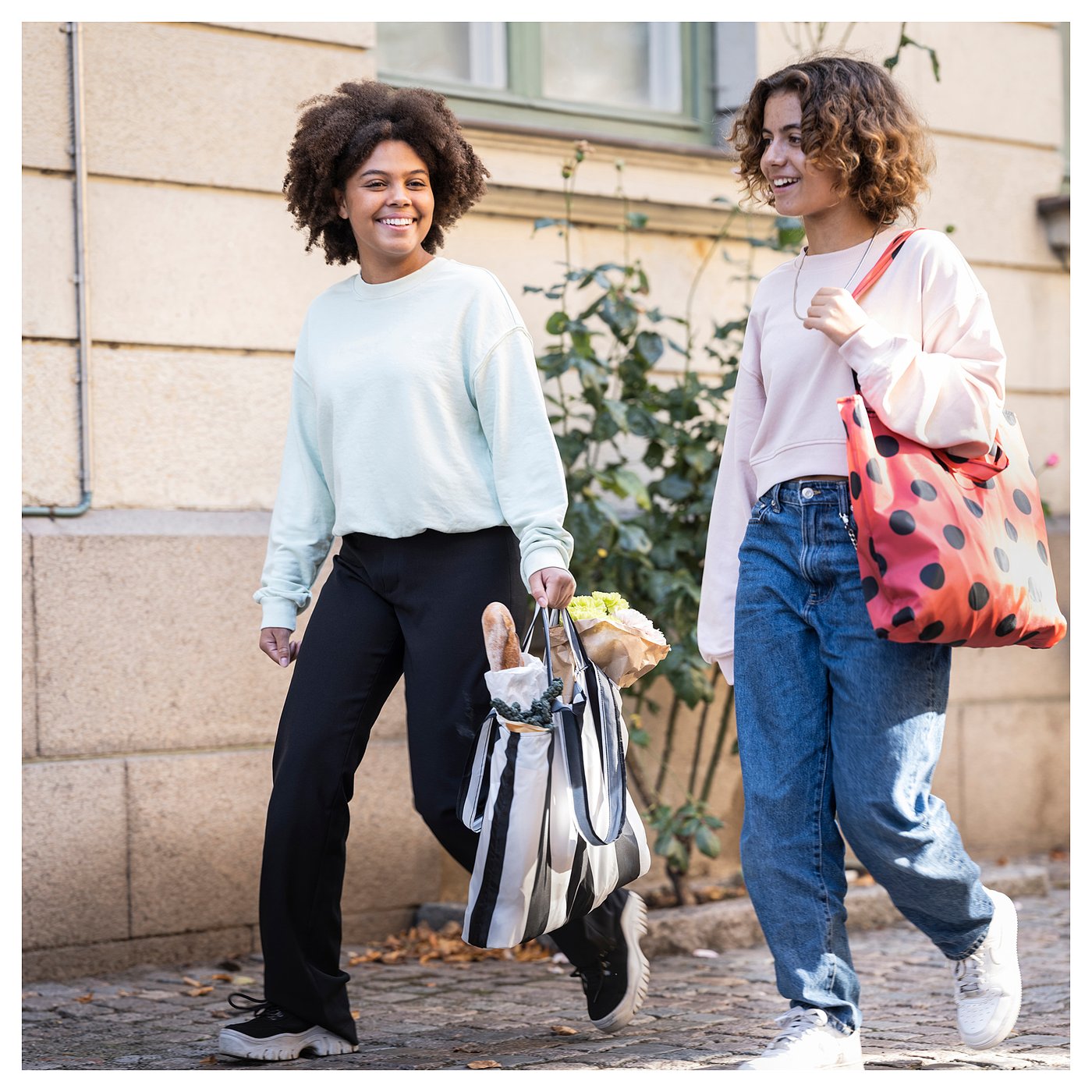 SKYNKE shopping bag, stripe/black white, 17 ¾x14 ¼