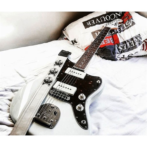 Couch Guitar Strap 狼・狼・狼・シロ [Wolf Guitar Strap All White