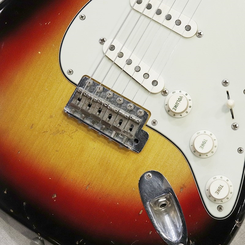 Fender USA VINTAGE Stratocaster '64 Clay Dot Sunburst/R ｜イケベ