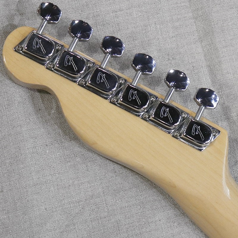 Fender USA VINTAGE Telecaster Custom '80 OlympicWhite/M ｜イケベ