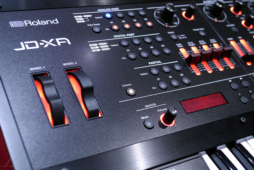 Roland 「JD-XA」 「SYSTEM-8」期間限定専用キャリングケース付き
