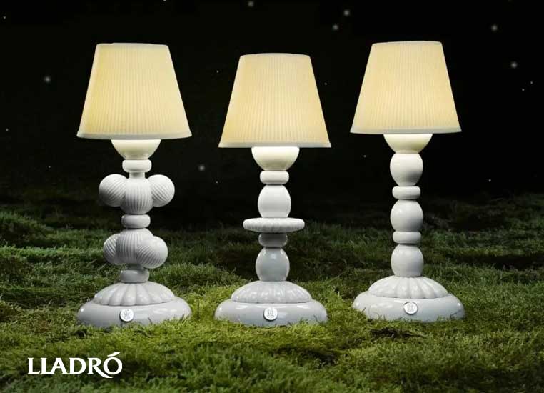 カクタス ファイヤーフライ (ホワイト) ワイヤレス テーブルランプ