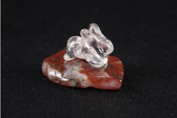 糸魚川産ラベンダー翡翠 原石磨き114g 天然石販売 名取貴石 天然石