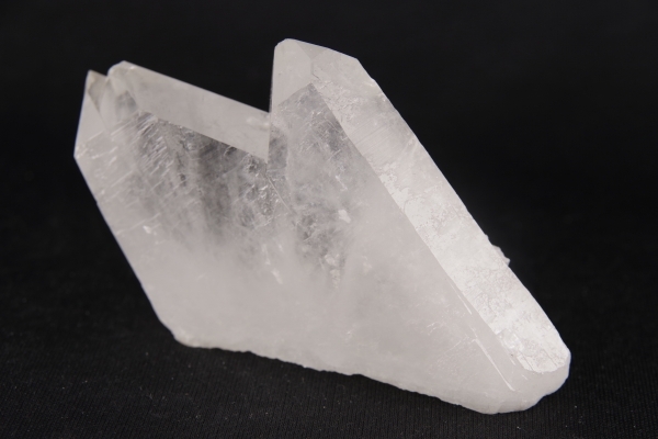 水晶クラスター 271g 天然石・国産原石の専門店｜名取貴石【創業