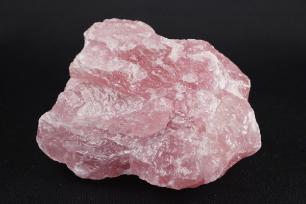ローズクォーツ 原石 262g 天然石販売 名取貴石 天然石原石鉱物
